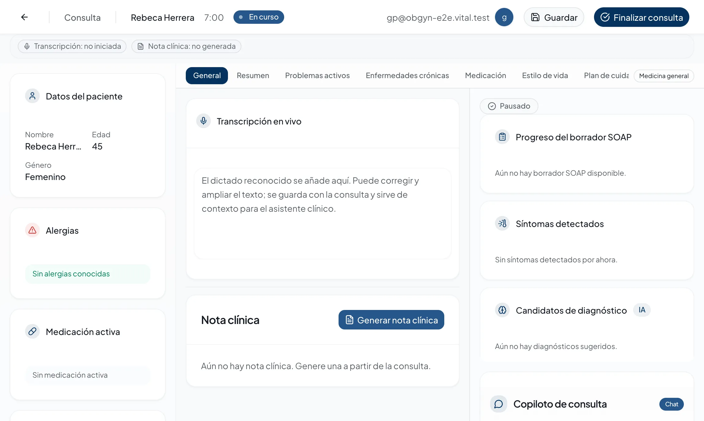 Captura real del espacio de consulta de Vital AI con la nota clínica y el progreso del borrador SOAP